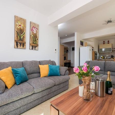 Apartment Carpe Diem Premantura Luaran gambar